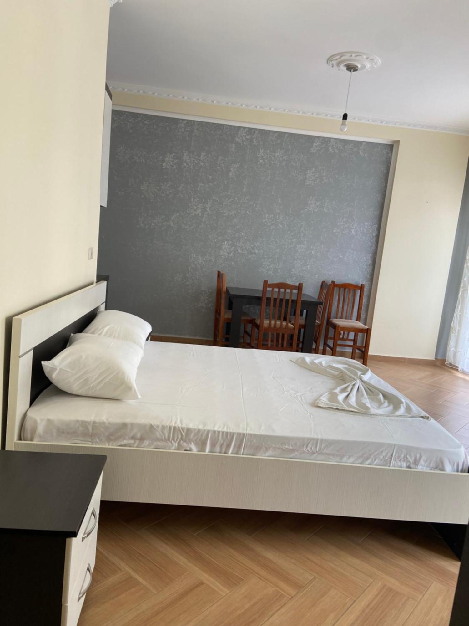 Ari Apartaments Vlorë Exterior foto